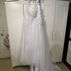 Amazon White Floral Wedding Dress